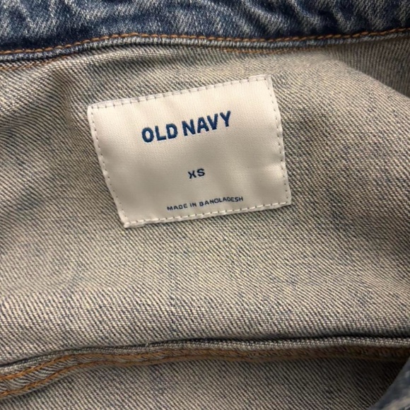 Old Navy Women's Light Blue Jean Jacket - Picture 2 of 3